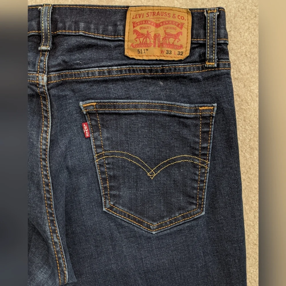 Levi's 511 slim jeans 33W x 32L